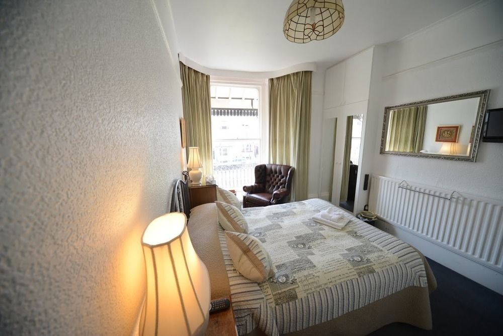 Готель Marine View Brighton Екстер'єр фото