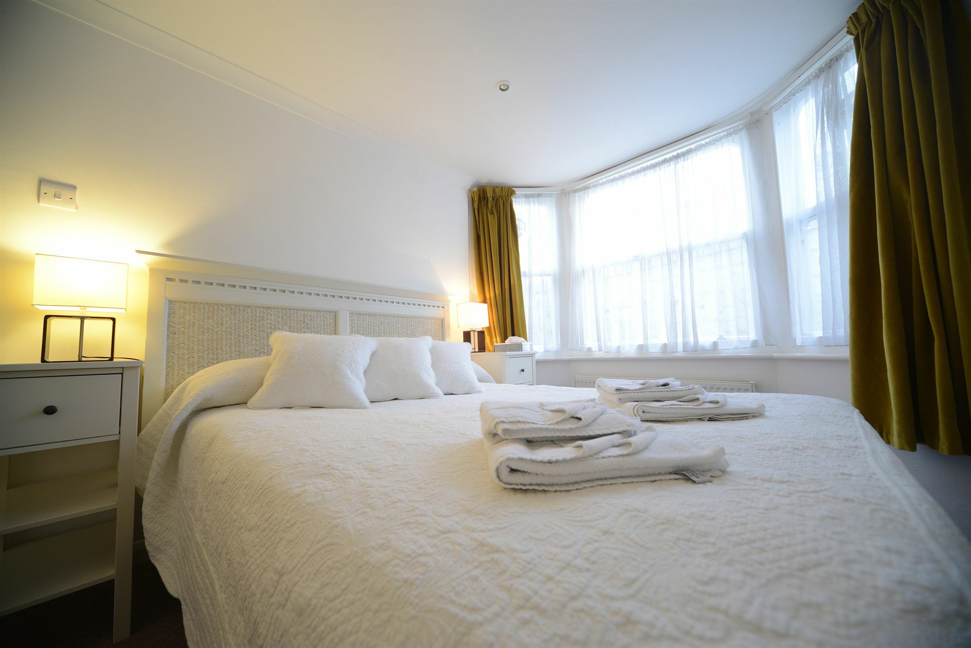 Готель Marine View Brighton Екстер'єр фото
