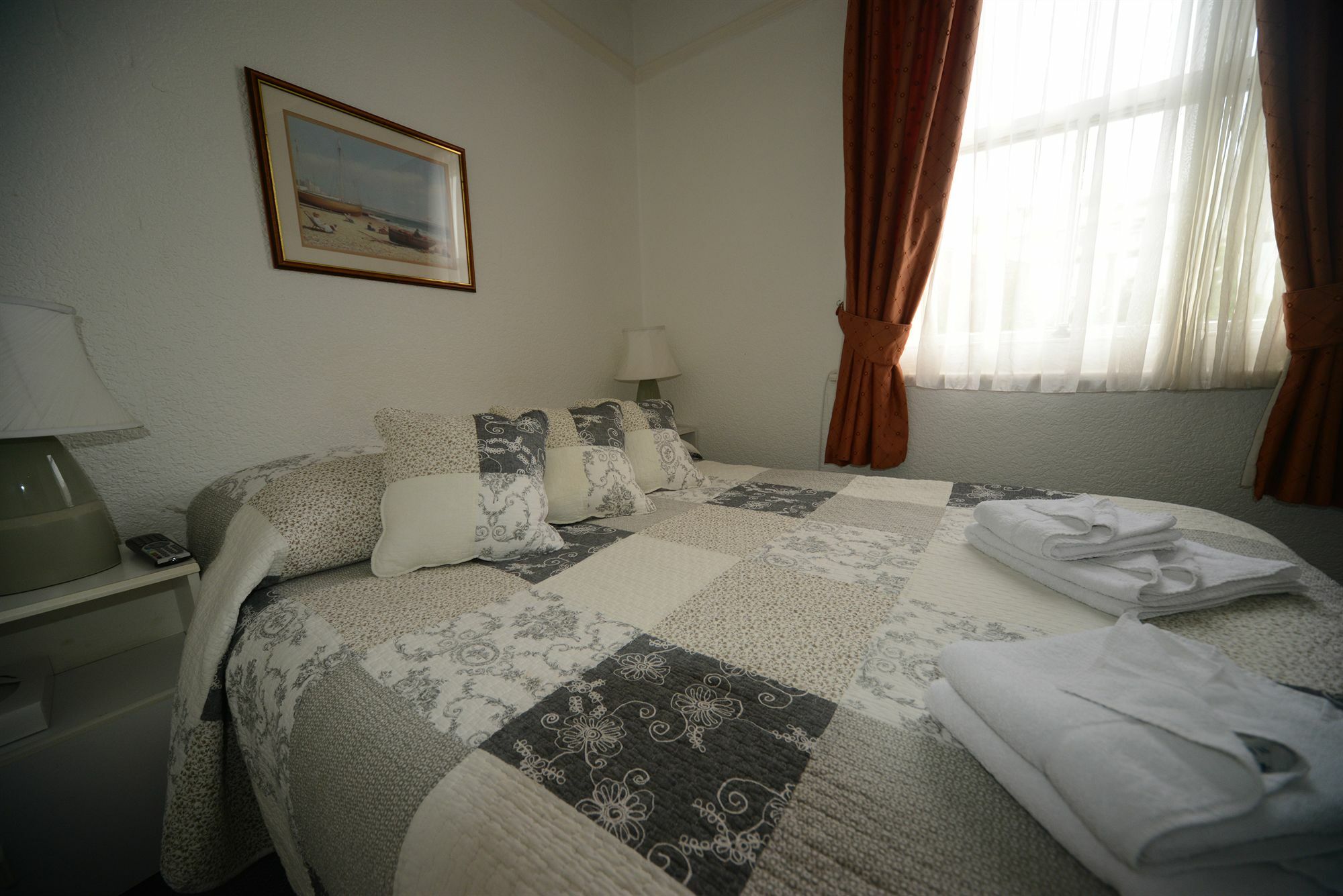 Готель Marine View Brighton Екстер'єр фото